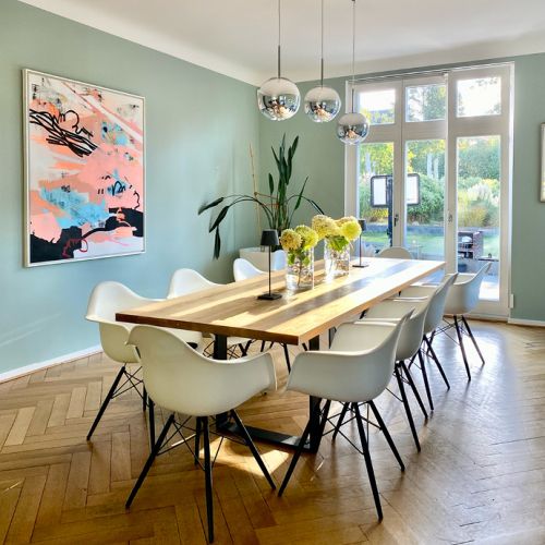 WOHN-T-RAUM Bettina Daub Hamburg | Referenz-Projekt | Wentorf | Interior Design | Altbauvilla Villa Kaffeemühlenhaus Umbau & Sanierung | Esszimmer Eames Armchair