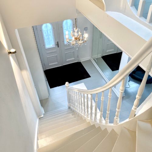 WOHN-T-RAUM Bettina Daub | Referenz-Projekt | Hamburg Ottensen | Interior Design | Renovierung & Umbaumaßnahmen | Lotsenhaus in Neumühlen | Treppenaufgang