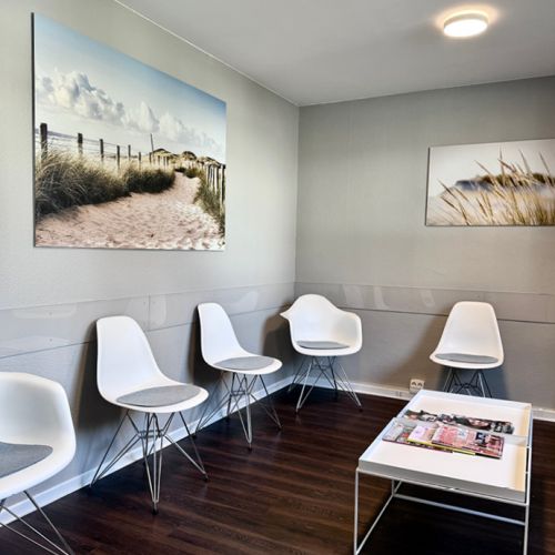 WOHN-T-RAUM Bettina Daub | Referenz-Projekt | Hamburg-Niendorf | Interior Design | Frauenarztpraxis Sanierung & Modernisierung | Wartezimmer